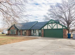 17916 E 96th St N, Owasso, OK 74055