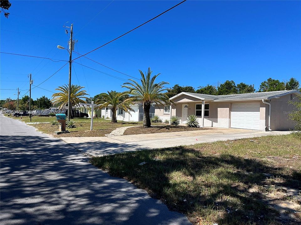 1st image of 7407 University Dr