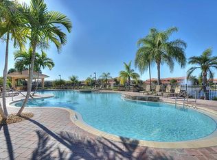 14990 Summit Place Cir, Naples, FL 34119