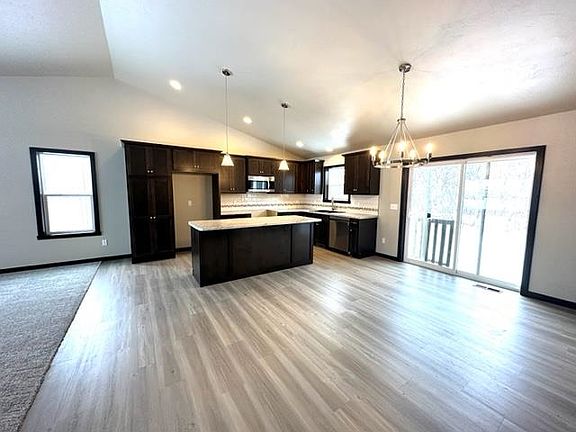 4th image of W6530 Breese Way