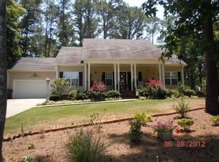 527 Pinecrest Dr, Bremen, GA 30110