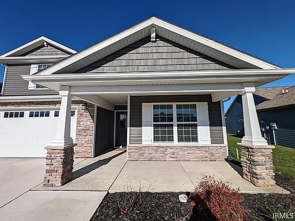 2nd image of 1836 Southridge Dr
