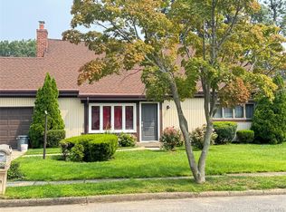 39 Comerford Street, Port Jefferson Station, NY