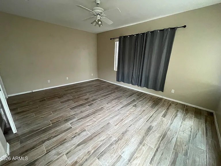 3898 S Stallion Dr — Photo 23