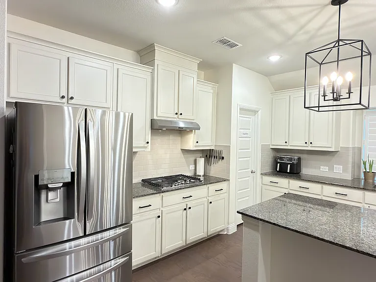 2215 Grassland Ave — Photo 8