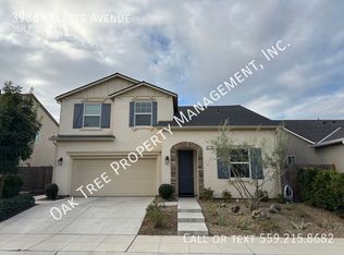 3986 Celeste Ave, Clovis, CA 93619