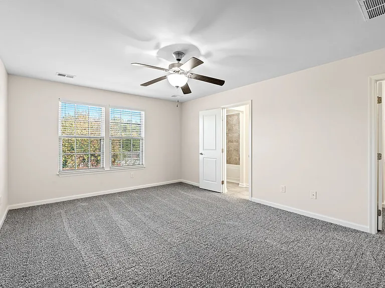 453 Christiane Way — Photo 21