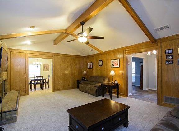 4th image of 3116 Oxford Ct
