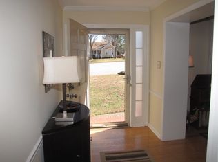 1602 Heraldry Ln, Greensboro, NC 27455