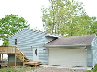 5717 Head Rd, Hastings, MI 49058