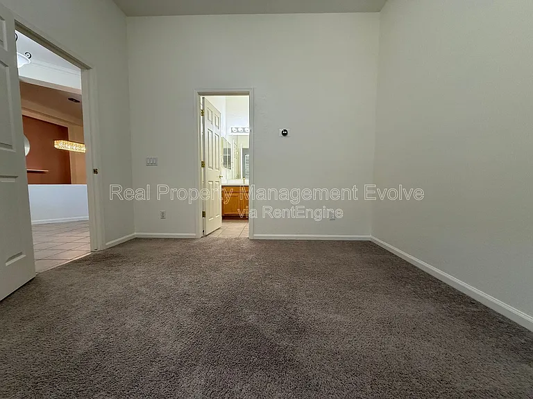 281 W Flamingo Dr — Photo 35