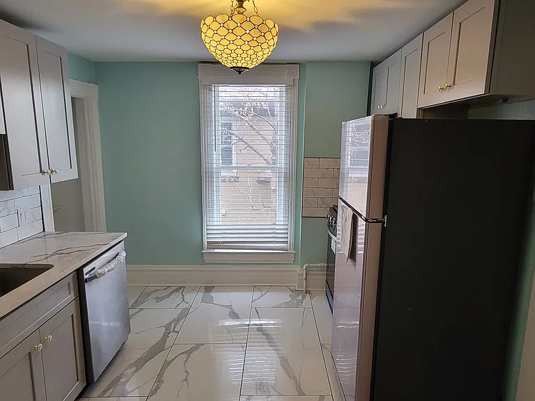 1424 Clayton St #2 — Photo 7