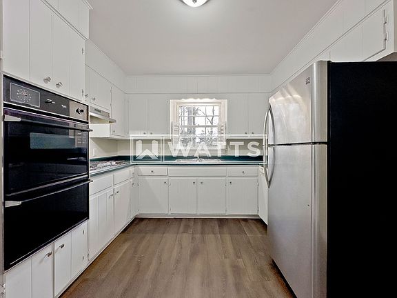 5th image of 3744 Spearman Dr