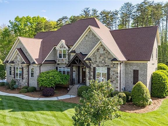 2nd image of 7716 Chesterbrooke Dr