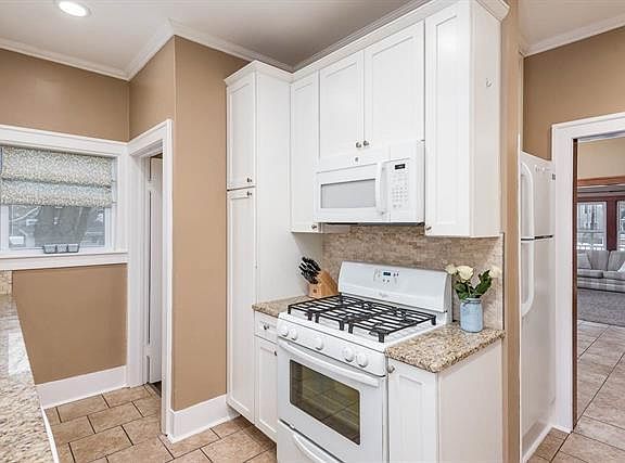 3rd image of 508 Jerome St
