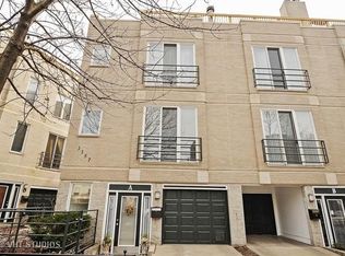 1157 W Newport Ave UNIT A, Chicago, IL 60657