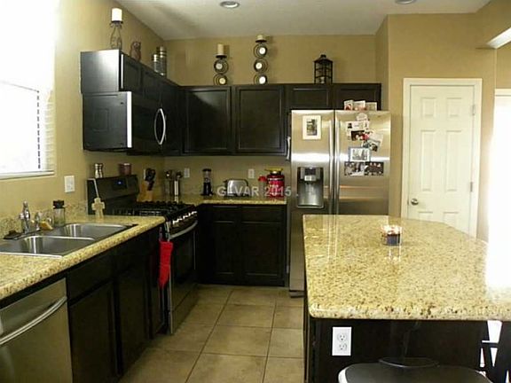 3rd image of 7751 Weavercrest Ct