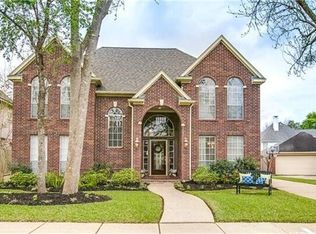 6918 Elm Trace Dr, Sugar Land, TX 77479