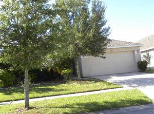2722 Lucas Lakes Ln, Kissimmee, FL 34744
