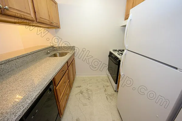 Rented by Genik Group Corp | media 2