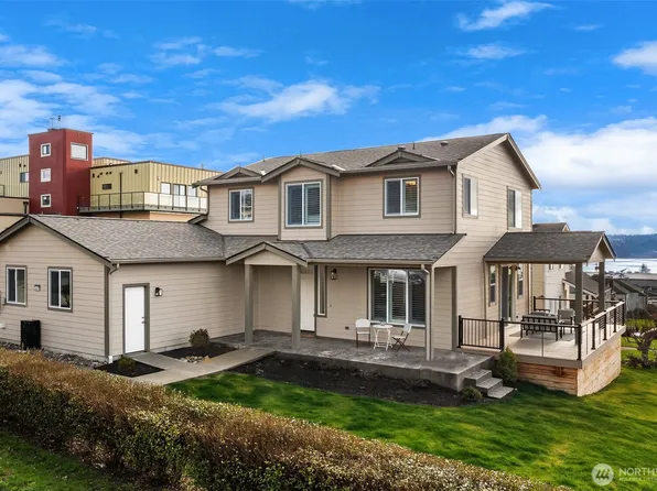 2401 E 16th Street, Bremerton, WA 98310