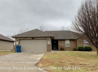 4426 W Loren St, Springfield, MO 65802