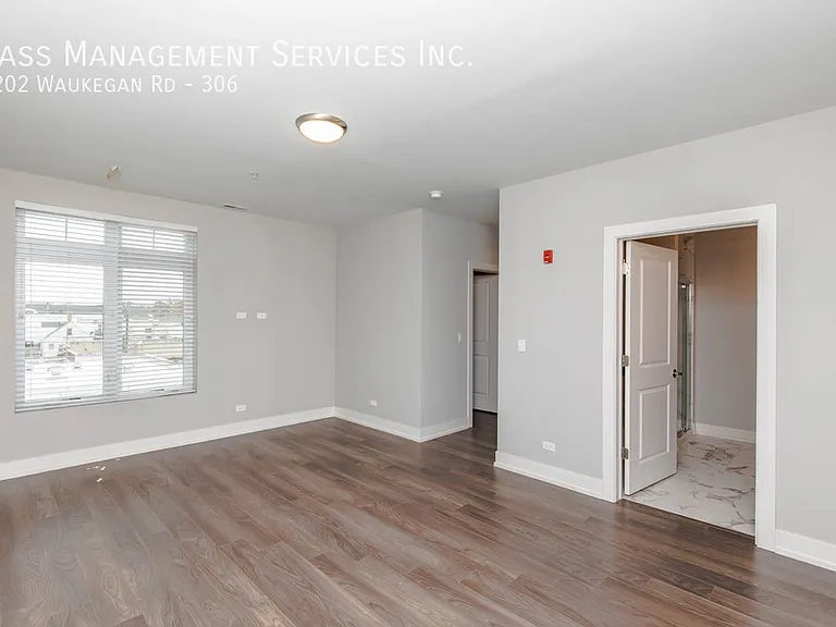 1202 Waukegan Rd, Glenview, IL — Photo 109