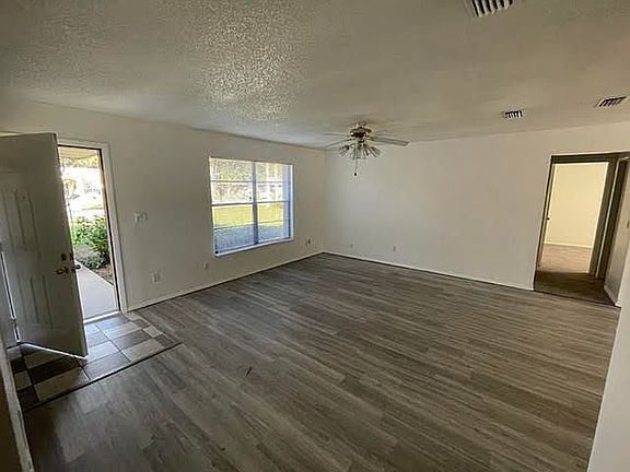 3rd image of 2342 Milton Ln
