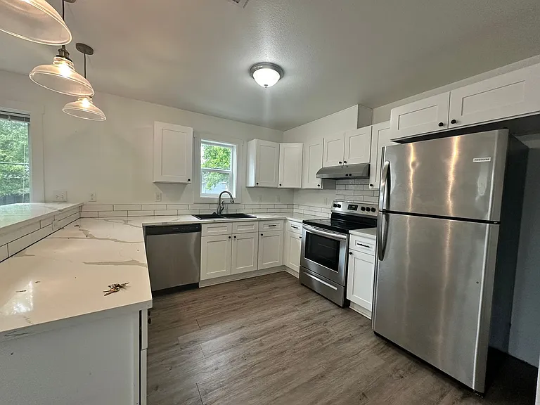 2603 SW Pickford St #105 — Photo 7