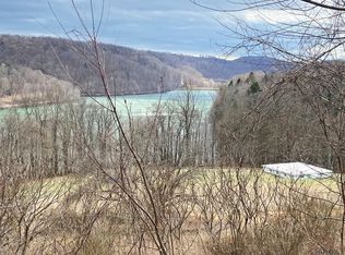 1255 Waterfall Dr, Johnstown, PA 15909