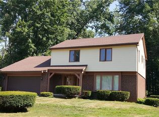 4520 Brookhurst Rd, Toledo, OH 43623