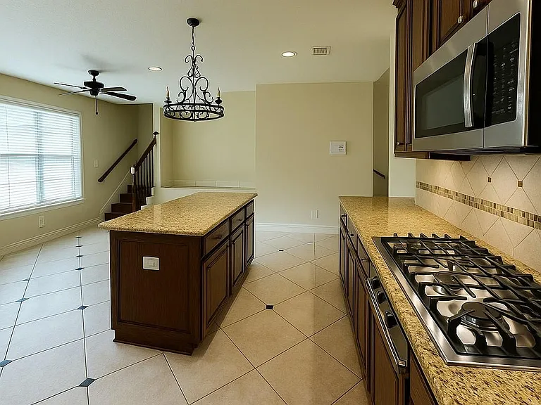 4605 Stargazer Dr — Photo 17
