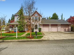 39475 Hood St, Sandy, OR 97055