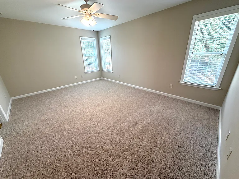 2509 Kentford Ct — Photo 15