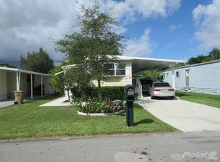 917 SW 131st Way, Davie, FL 33325