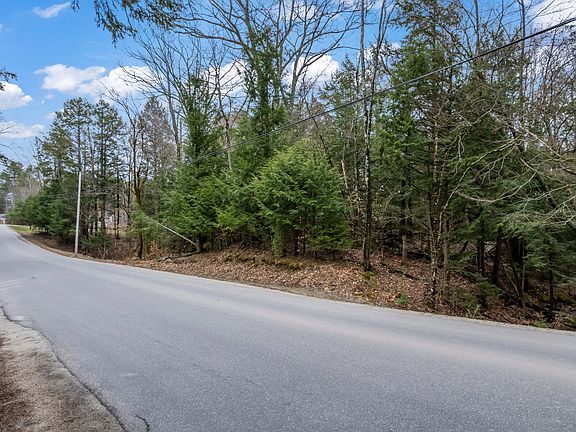 3rd image of 1-A Poland Road