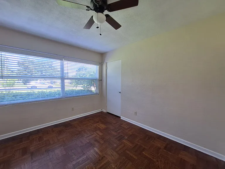 4006 Bayfront Pkwy — Photo 14