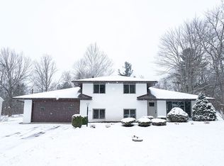 16142 York Rd, North Royalton, OH 44133