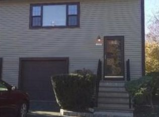 6908 Hana Rd, Edison, NJ 08817