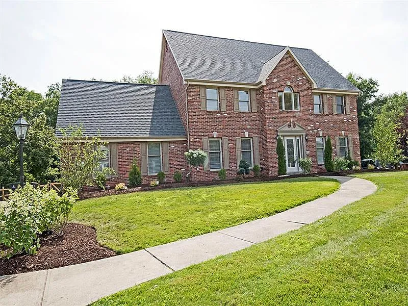 173 Pinehurst Dr photo 1