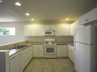 3058 SE Sternwheeler Dr, Corvallis, OR