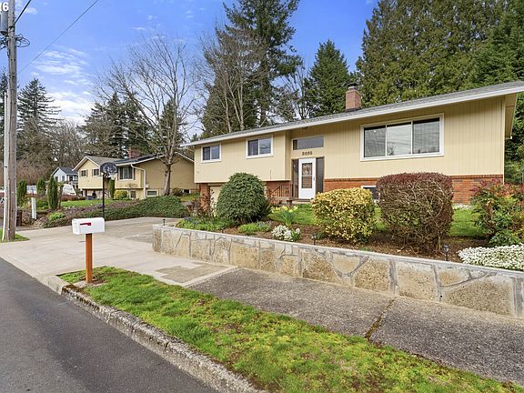 3rd image of 2095 NW 3rd St