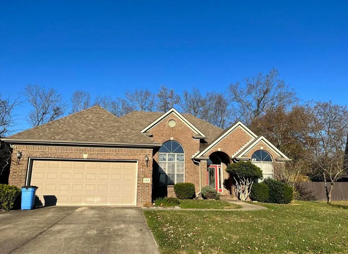 3 bed, 2.0 bath, 1792 sqft, $1,995 — Photo 1