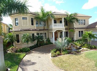 5820 Harbour Preserve Cir, Cape Coral, FL 33914