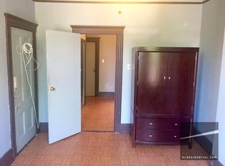 2436 41st St APT 1, Astoria, NY 11103