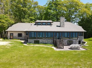 7051 N Old Channel Trl, Montague, MI 49437