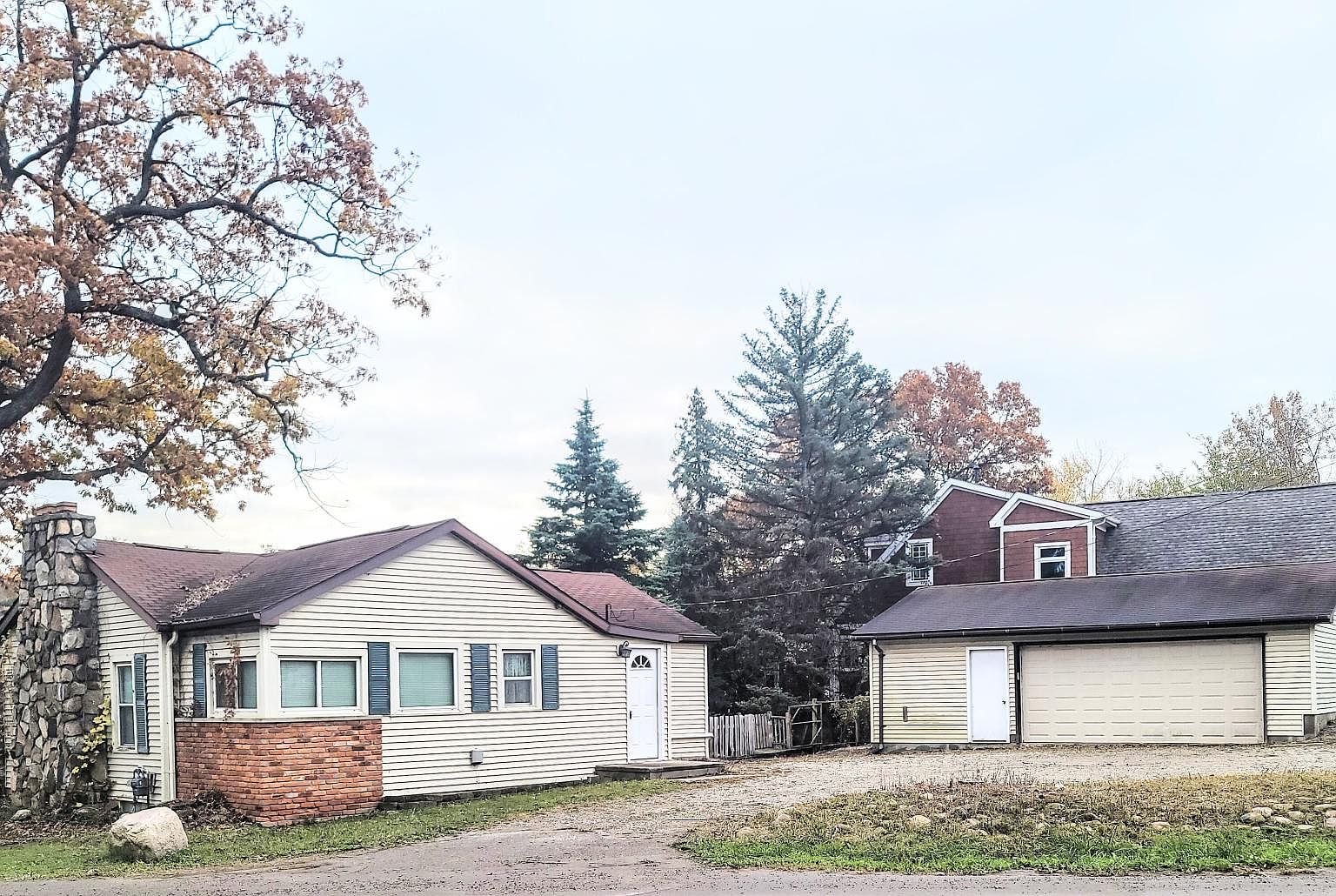 845 Indianwood Rd, Lake Orion, MI 48362 Zillow