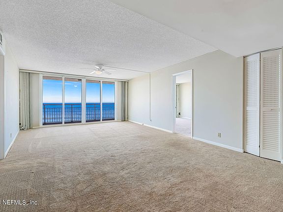 5th image of 1601 OCEAN Drive S #1003