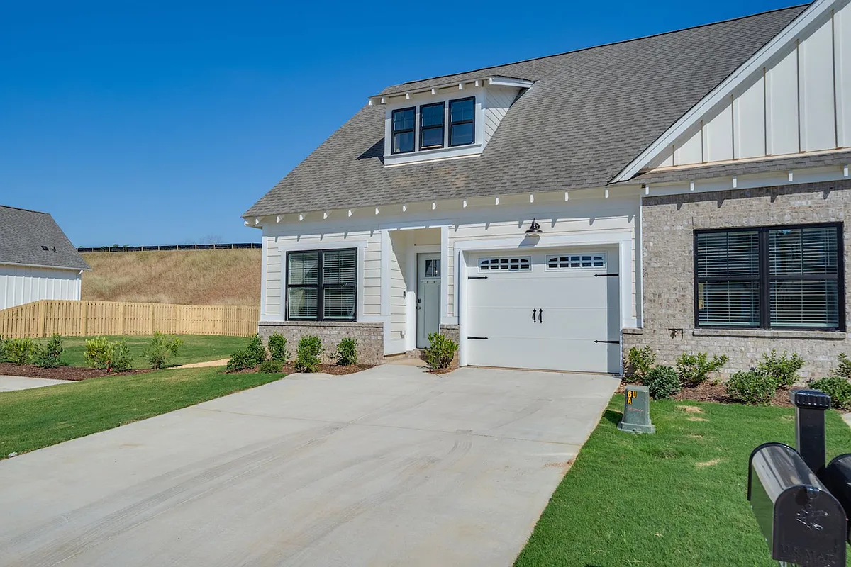 Building Photo - 4047 Red Rock Pl