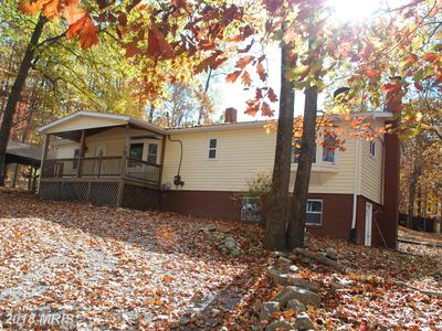 252 White Mule Ln, Harpers Ferry, WV, 25425